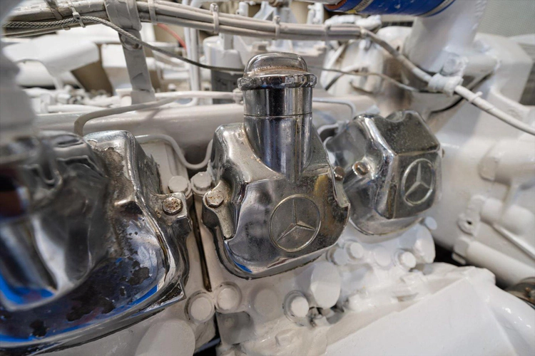 Octopi Yacht Photos Pics 