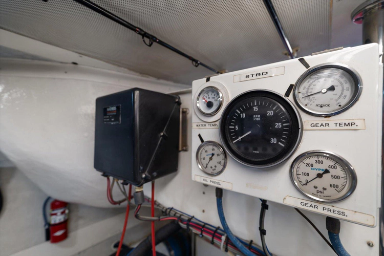 Octopi Yacht Photos Pics 