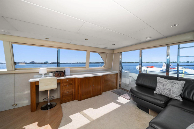 Octopi Yacht Photos Pics 