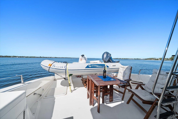 Octopi Yacht Photos Pics 