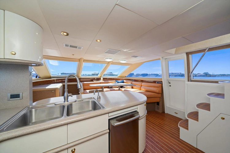 Octopi Yacht Photos Pics 