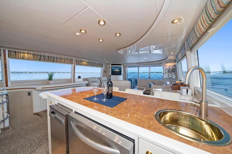 Octopi Yacht Photos Pics 