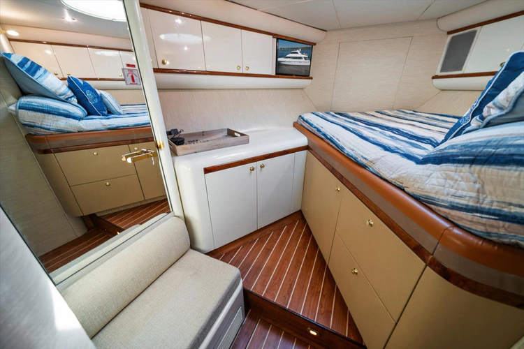 Octopi Yacht Photos Pics 