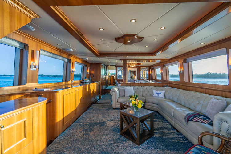 Lexington Yacht Photos Pics 