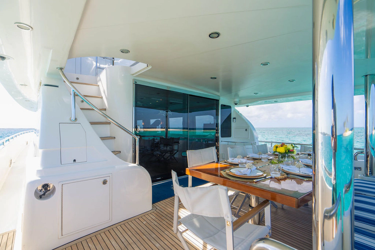 Lexington Yacht Photos Pics 