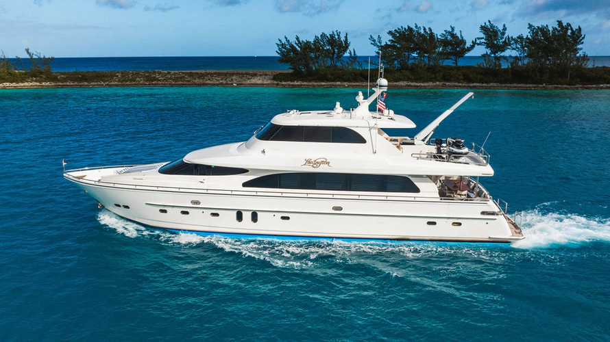 Lexington Yacht Photos Pics 