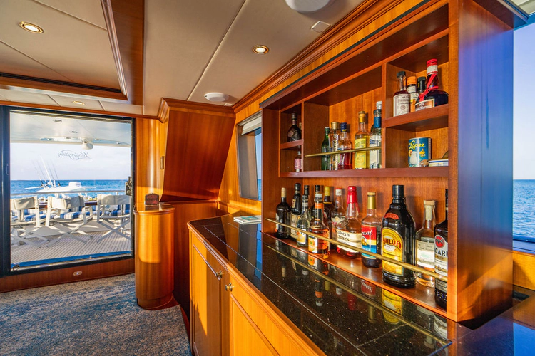 Lexington Yacht Photos Pics 