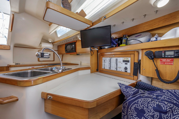 Escape From Limerick Yacht Photos Pics 