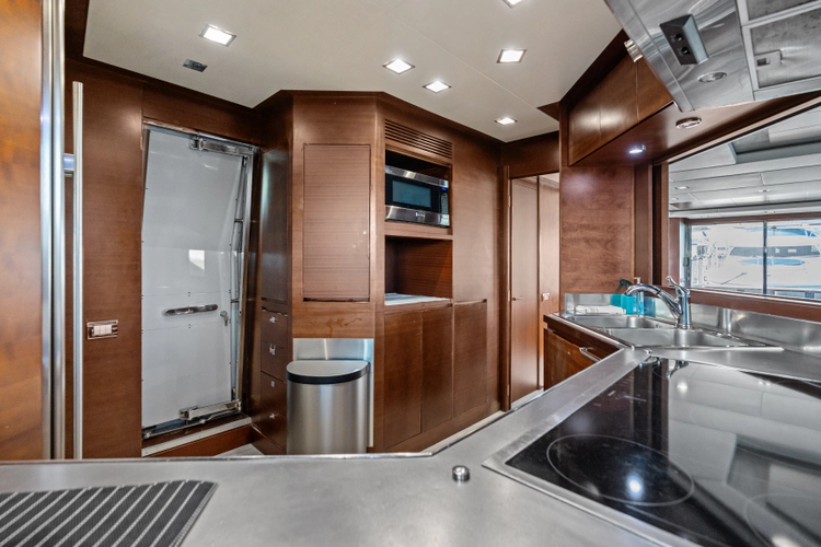 Knot Woke Yacht Photos Pics 