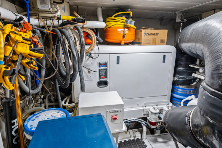 Knot Woke Yacht Photos Pics 