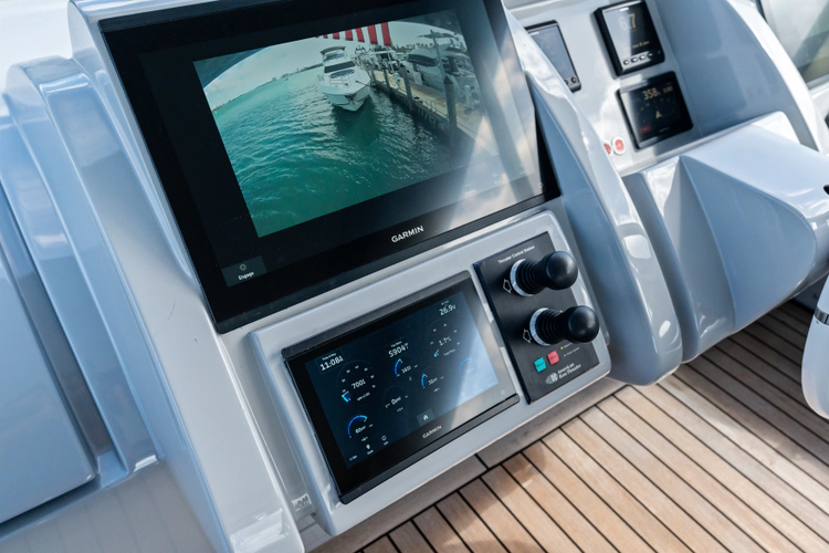 Knot Woke Yacht Photos Pics 