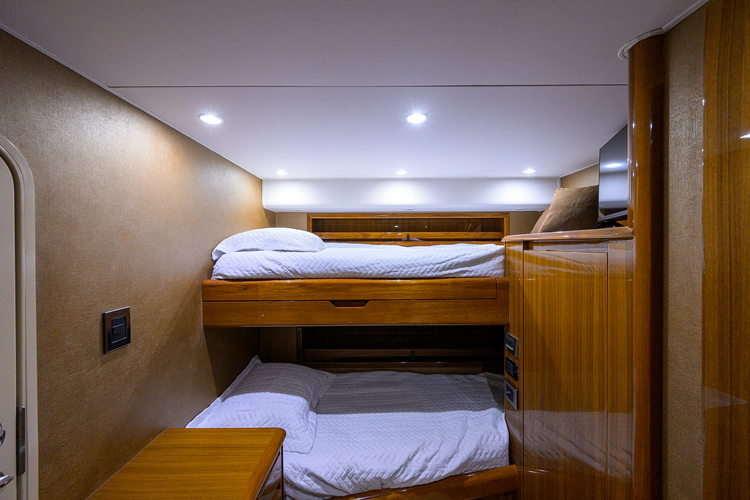 On Ice Yacht Photos Pics 