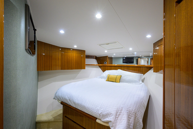 On Ice Yacht Photos Pics 