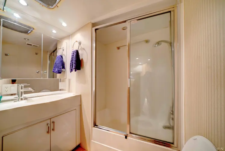 Five Star Yacht Photos Pics 