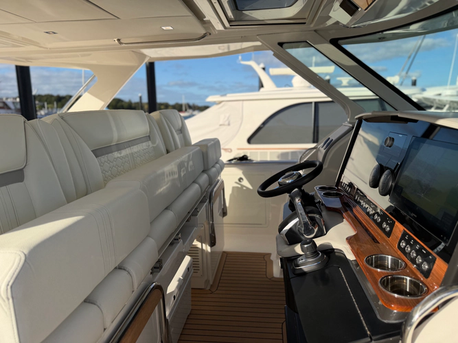 The Moy Yacht Photos Pics 
