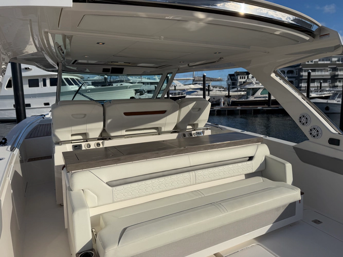 The Moy Yacht Photos Pics 