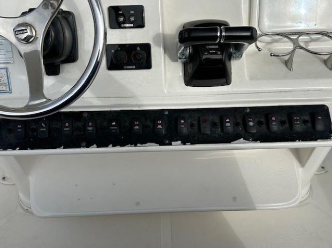Dolce Vita Yacht Photos Pics 