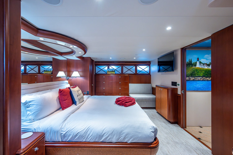 Lady Lorraine Yacht Photos Pics 