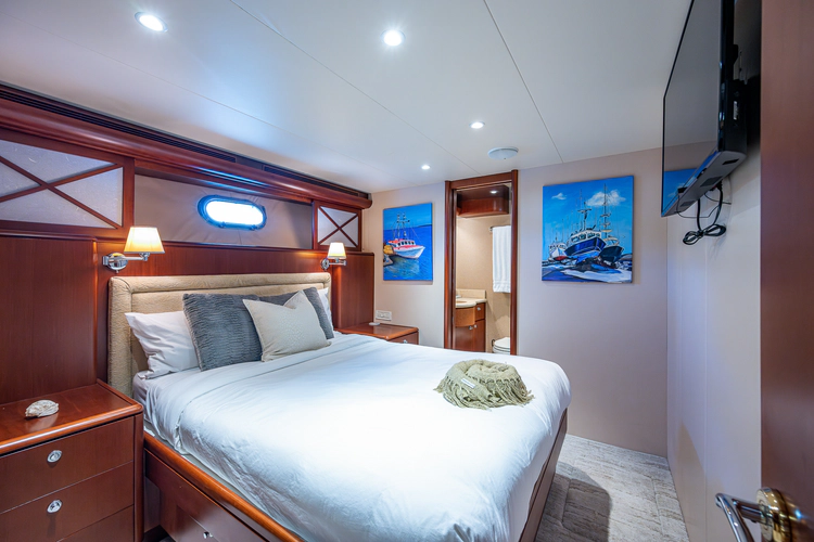 Lady Lorraine Yacht Photos Pics 