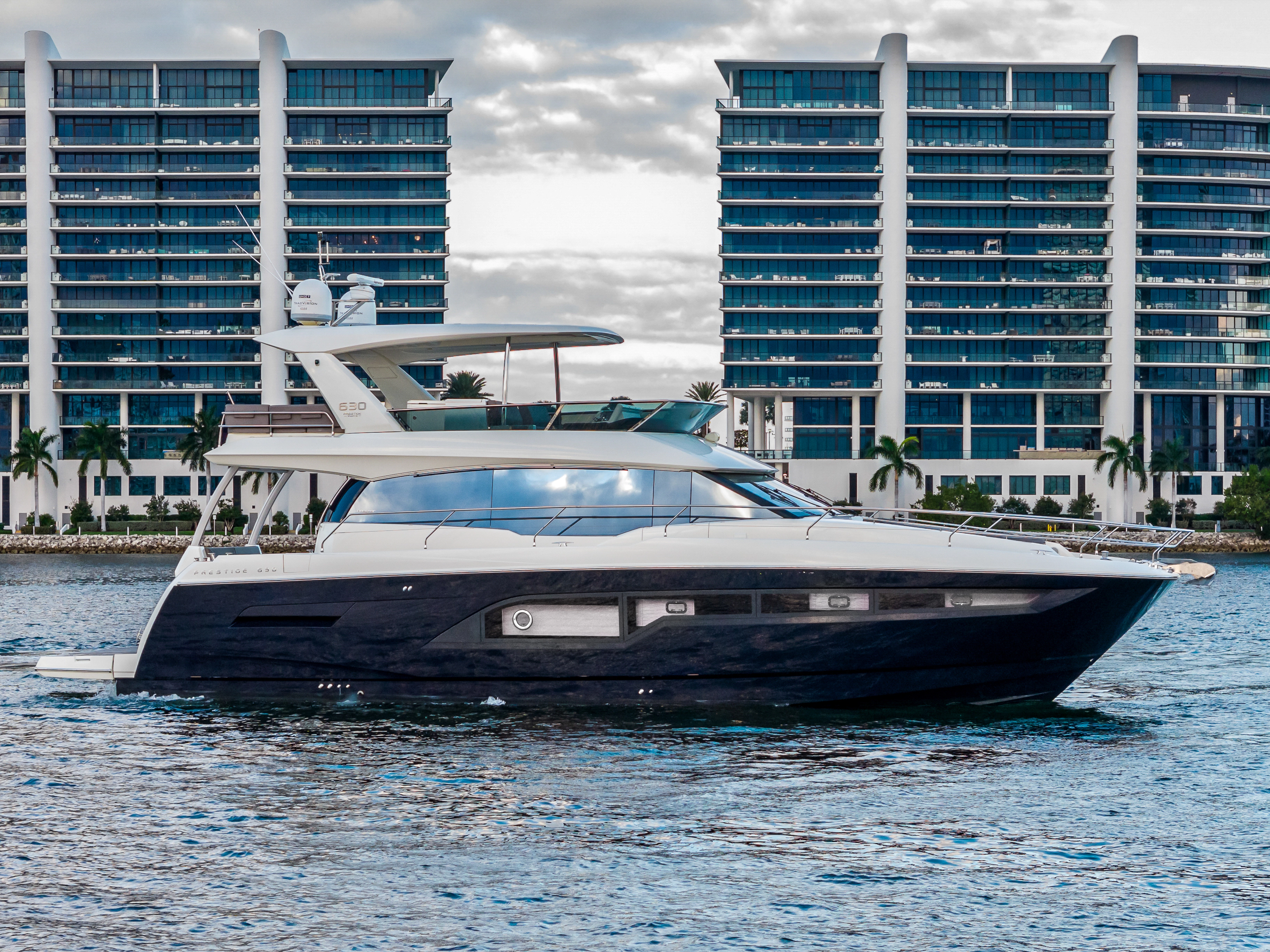 Used 2018 Prestige 630, 33138 Miami - Boat Trader