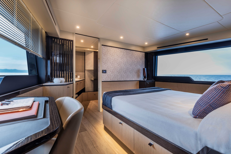 56 Fly On-order Yacht Photos Pics 