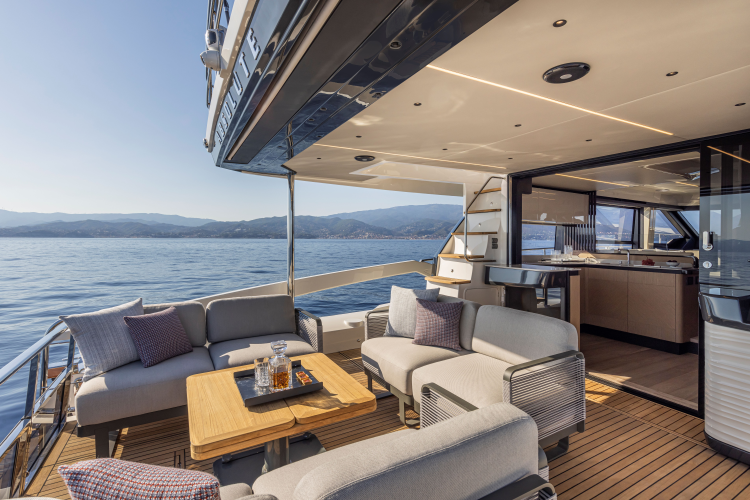 56 Fly On-order Yacht Photos Pics 