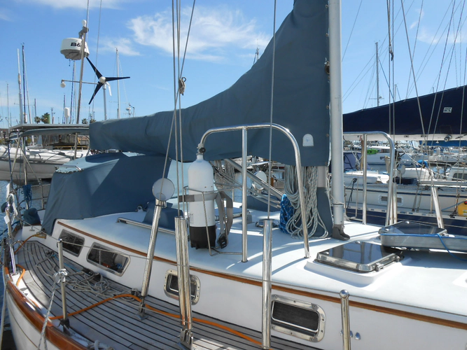 Alls Well, Tio Yacht Photos Pics 