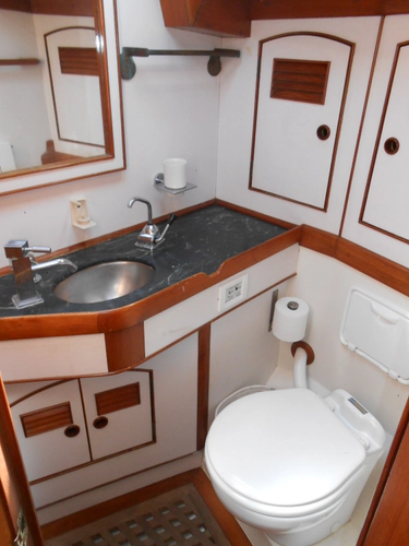 Alls Well, Tio Yacht Photos Pics 