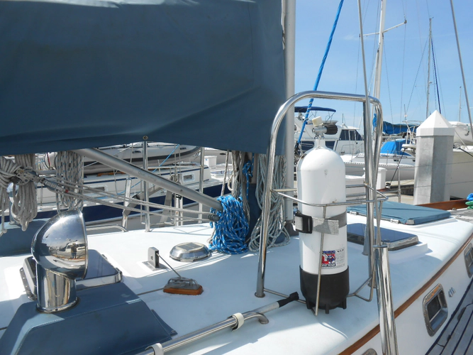 Alls Well, Tio Yacht Photos Pics 