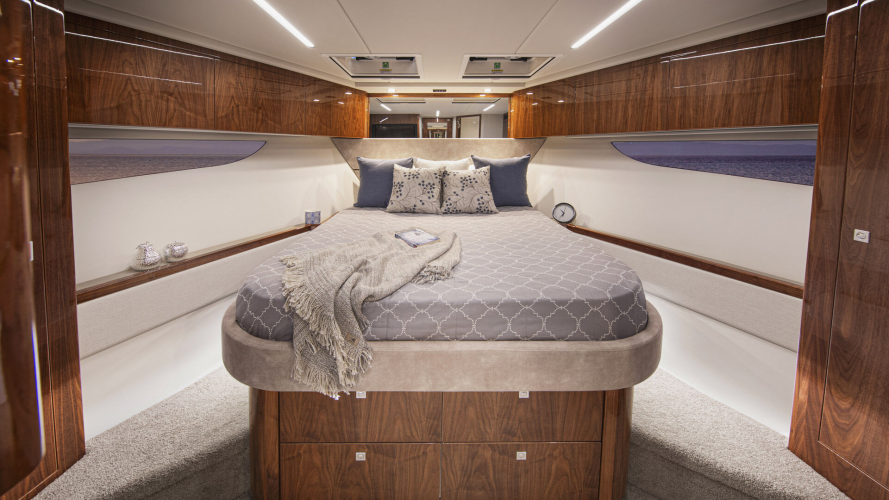 64 Sports Motor Yacht Yacht Photos Pics 