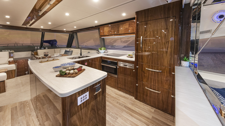 64 Sports Motor Yacht Yacht Photos Pics 