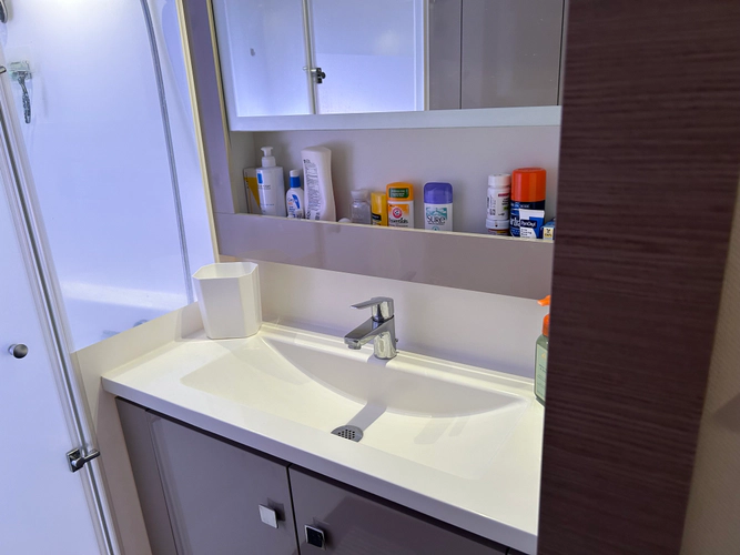 Monarch Yacht Photos Pics 