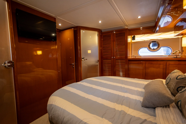 Amber Roots Yacht Photos Pics 
