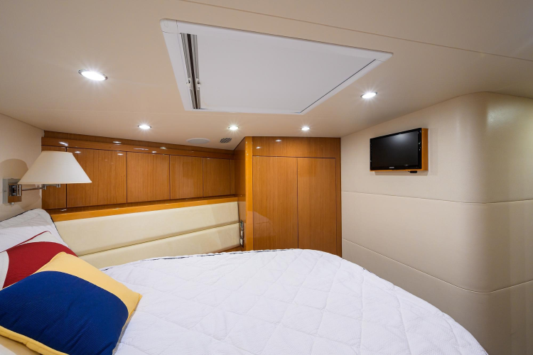 Goin Deep Yacht Photos Pics 