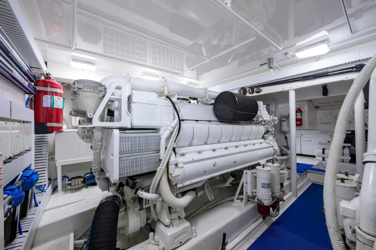 Goin Deep Yacht Photos Pics 