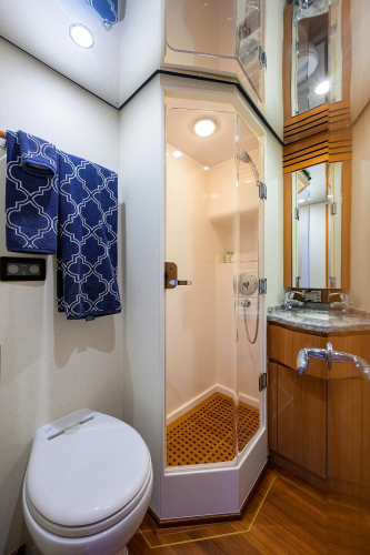 Goin Deep Yacht Photos Pics 