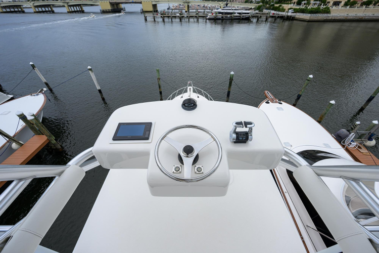 Goin Deep Yacht Photos Pics 