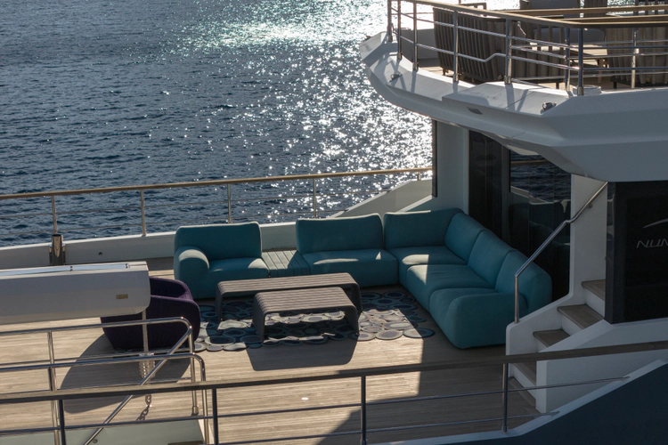 Q.m. Yacht Photos Pics 