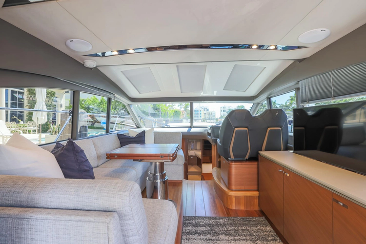 Quick Decision Yacht Photos Pics 