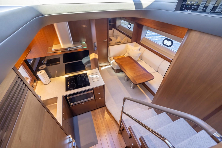 Quick Decision Yacht Photos Pics 