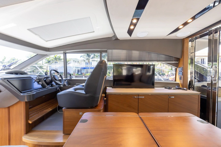 Quick Decision Yacht Photos Pics 