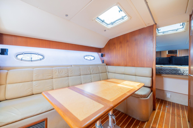 Mar's Bar Yacht Photos Pics 