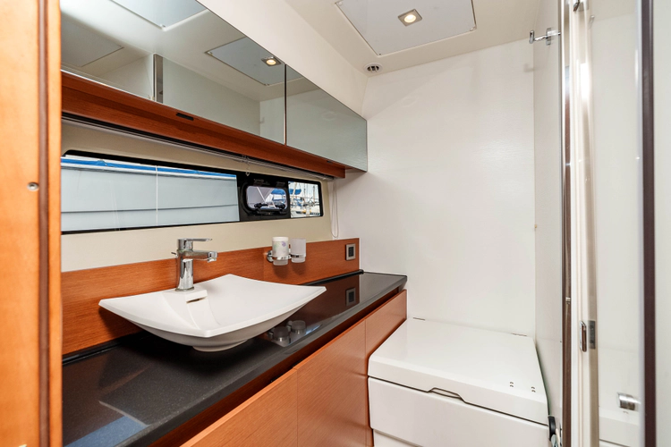 Ultima Risa Yacht Photos Pics 