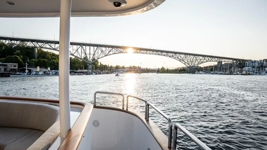 Dozer Yacht Photos Pics 