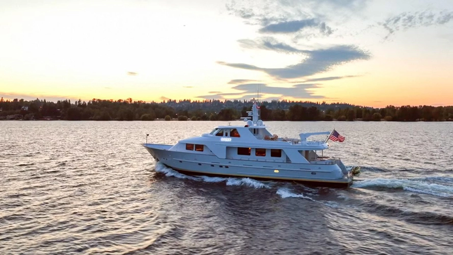 Dozer Yacht Photos Pics 