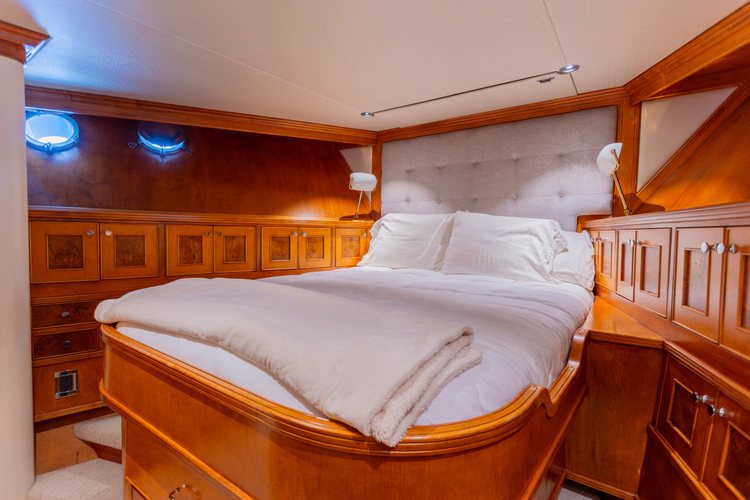 Dozer Yacht Photos Pics 