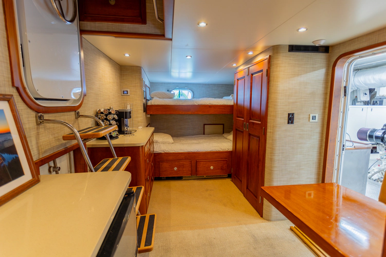 Dozer Yacht Photos Pics 