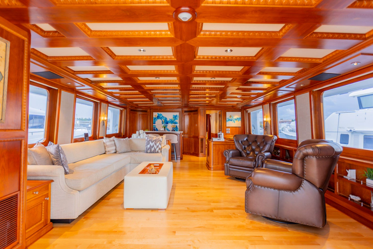 Dozer Yacht Photos Pics 