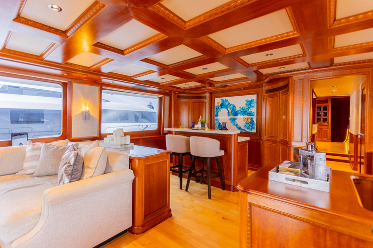Dozer Yacht Photos Pics 