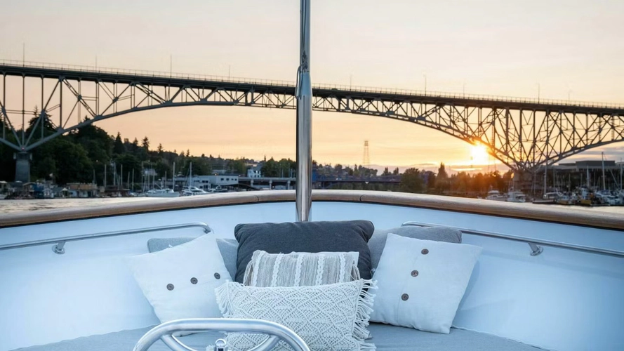 Dozer Yacht Photos Pics 